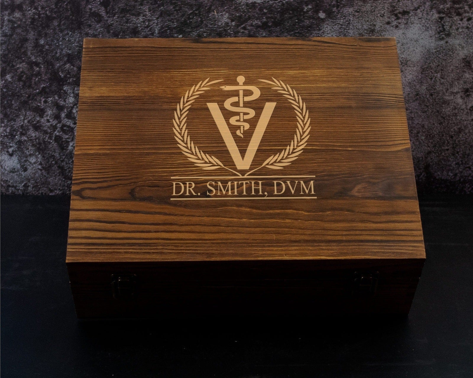 Veterinarian Gift - Personalized Whiskey Decanter Gift Box